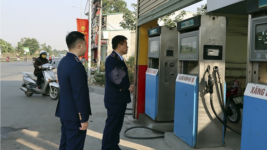 Xuân Quý Mão, tăng cường giám sát tình hình kinh doanh xăng dầu